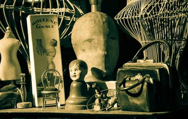 Mercato Antiquariato Lucca Marzo 2022