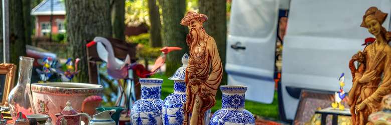 Mercato di Antiquariato a Firenze in Piazza Savonarola